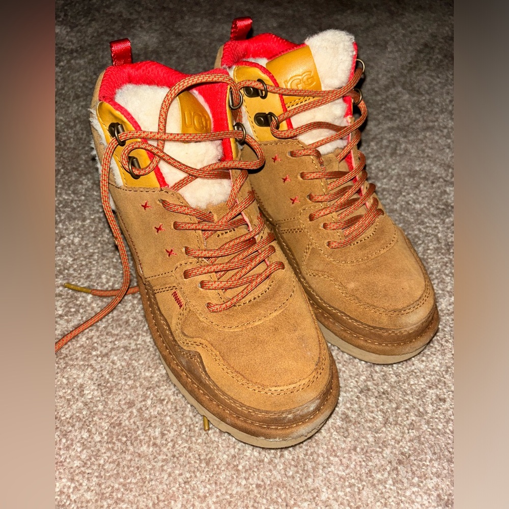 UGG highland sneaker
